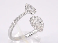 Witgouden rijring met pearshape en briljant geslepen diamanten 1.25 carat - afbeelding 8 van  12