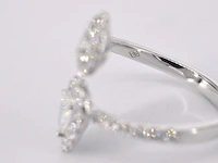 Witgouden rijring met pearshape en briljant geslepen diamanten 1.25 carat - afbeelding 12 van  12
