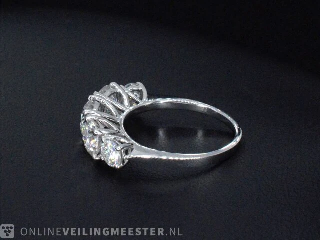 Witgouden ring met 2.90 carat briljanten - afbeelding 7 van  11