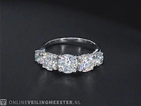 Witgouden ring met 2.90 carat briljanten - afbeelding 8 van  11