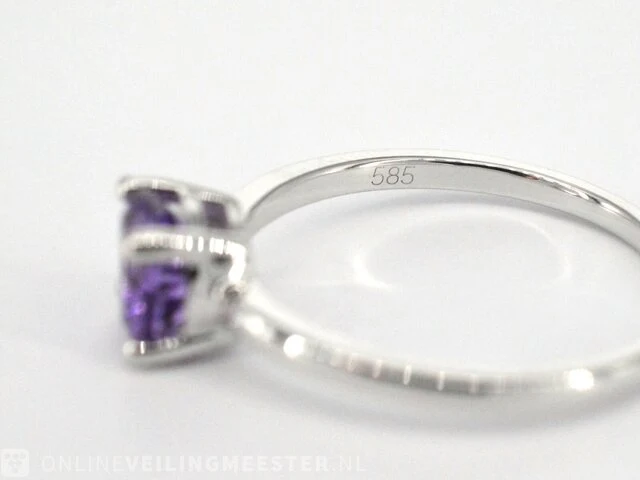 Witgouden ring met amethist - afbeelding 7 van  7