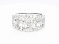 Witgouden ring met briljant en baguettes diamanten - afbeelding 9 van  12