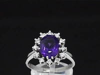 Witgouden ring met diamanten en amethist - afbeelding 1 van  9