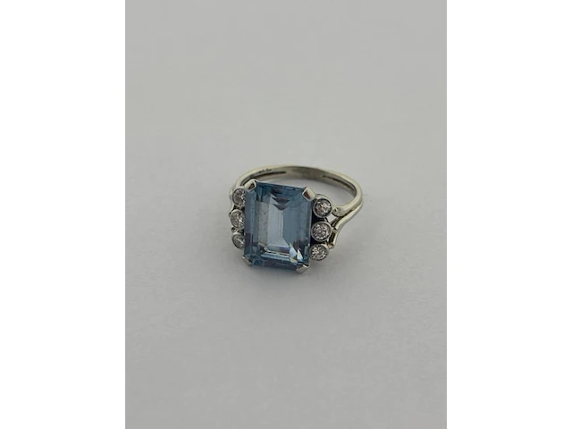 Witgouden ring met diamanten en aquamarijn - natuurlijk - afbeelding 1 van  7