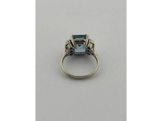 Witgouden ring met diamanten en aquamarijn - natuurlijk - afbeelding 3 van  7