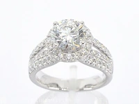 Witgouden ring met diamanten en een briljant geslepen diamant van 2.00 carat - afbeelding 4 van  8