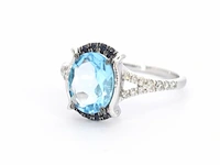 Witgouden ring met diamanten en mooie edelstenen - afbeelding 8 van  11