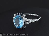 Witgouden ring met diamanten en prachtige edelstenen - afbeelding 1 van  6