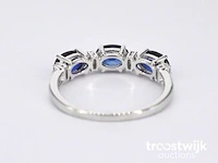 Witgouden ring met diamanten en saffier - afbeelding 7 van  9