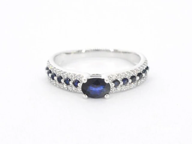 Witgouden ring met diamanten en saffieren - afbeelding 6 van  9