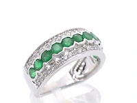 Witgouden ring met diamanten en smaragd - afbeelding 5 van  7
