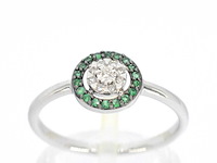 Witgouden ring met diamanten en smaragd - afbeelding 1 van  11