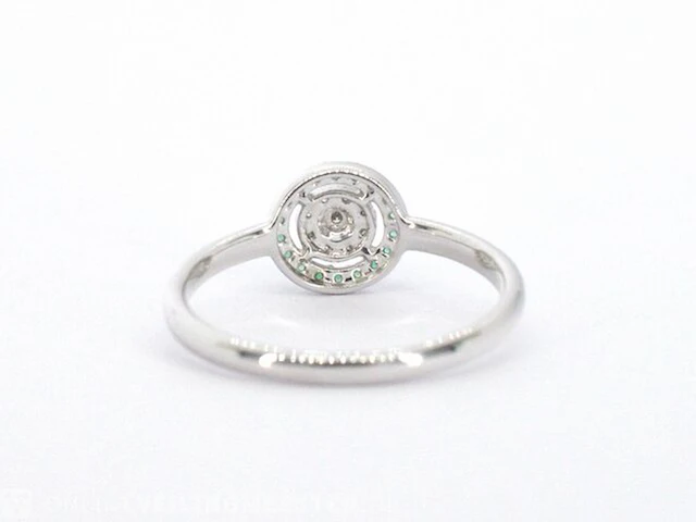 Witgouden ring met diamanten en smaragden - afbeelding 8 van  9