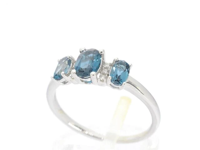Witgouden ring met diamanten en topaas - afbeelding 3 van  9