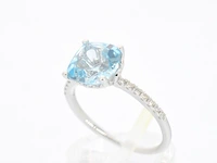 Witgouden ring met diamanten en topaas - afbeelding 4 van  9
