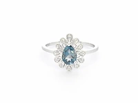 Witgouden ring met diamanten en topaas - afbeelding 8 van  11