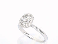 Witgouden ring met diamanten in ovaal vorm - afbeelding 5 van  11