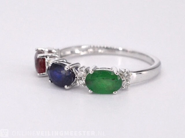 Witgouden ring met diamanten, saffier, robijn en smaragd - afbeelding 8 van  9