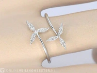 Witgouden ring met diamanten - afbeelding 3 van  10