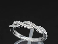 Witgouden ring met diamanten - afbeelding 4 van  10