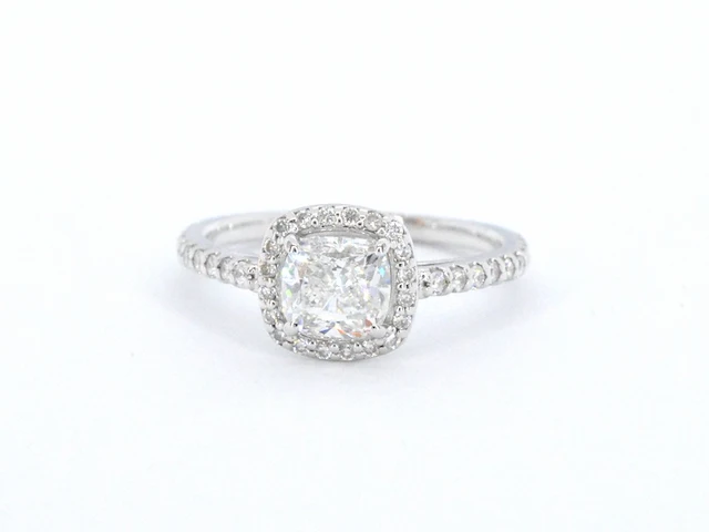 Witgouden ring met diamanten - afbeelding 1 van  10