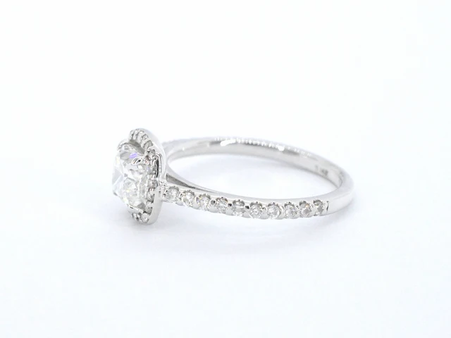 Witgouden ring met diamanten - afbeelding 6 van  10