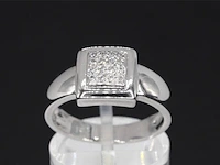 Witgouden ring met diamanten - afbeelding 1 van  10