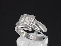 Witgouden ring met diamanten - afbeelding 3 van  10