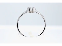 Witgouden ring met een briljant geslepen diamant in hartvorm - afbeelding 4 van  5