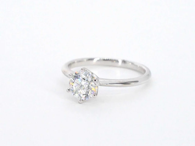 Witgouden ring met een briljant geslepen diamanten van 0.70 carat - afbeelding 5 van  7