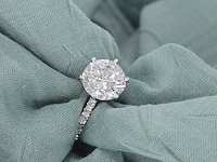 Witgouden ring met een diamant van 4.00 carat - afbeelding 2 van  10