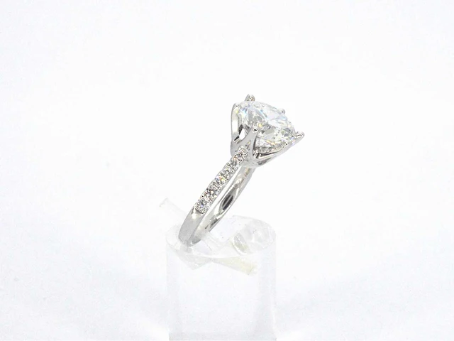 Witgouden ring met een diamant van 5.00 carat - afbeelding 7 van  11