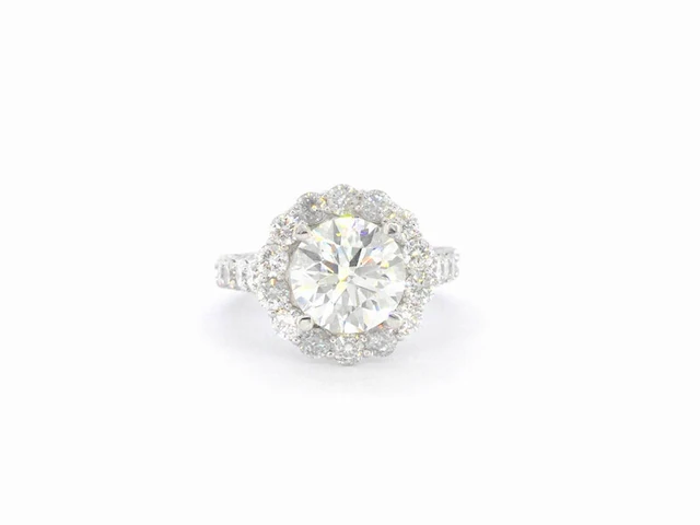 Witgouden ring met een grote natuurlijke diamant van 2.80 carat en briljanten - afbeelding 8 van  11