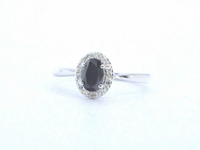 Witgouden ring met een grote zwarte diamant en natuurlijke witte diamanten - afbeelding 3 van  7