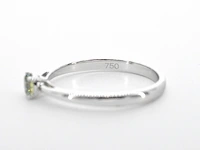 Witgouden ring met groene diamant - afbeelding 2 van  10