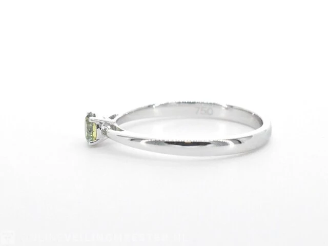 Witgouden ring met groene diamant - afbeelding 5 van  9