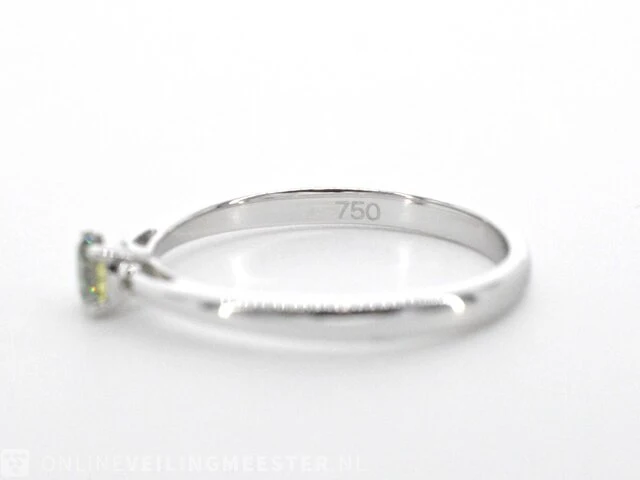 Witgouden ring met groene diamant - afbeelding 9 van  9
