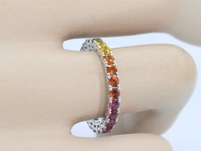 Witgouden ring met multicolour saffieren - afbeelding 5 van  12