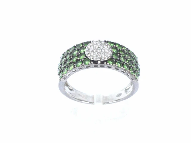 Witgouden ring met natuurlijke diamanten en groene natuurlijke edelstenen - afbeelding 1 van  8