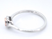 Witgouden ring met natuurlijke roze en witte diamant - afbeelding 10 van  10