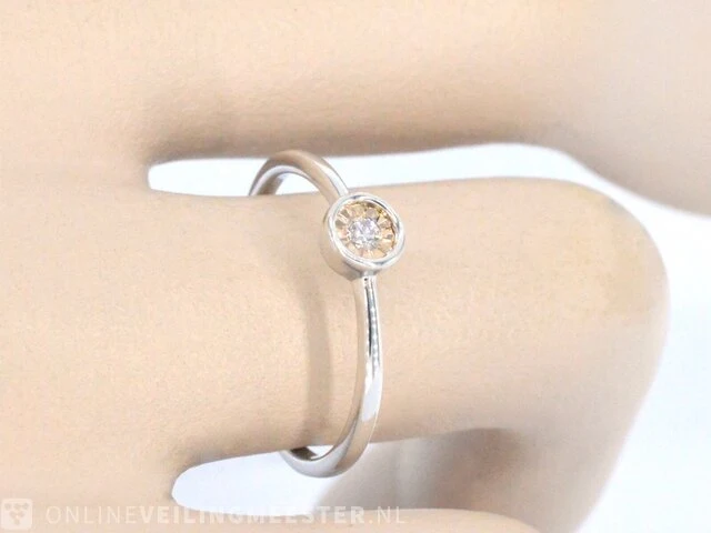 Witgouden ring met roze diamant - afbeelding 3 van  10