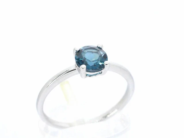 Witgouden ring met topaas - afbeelding 6 van  11