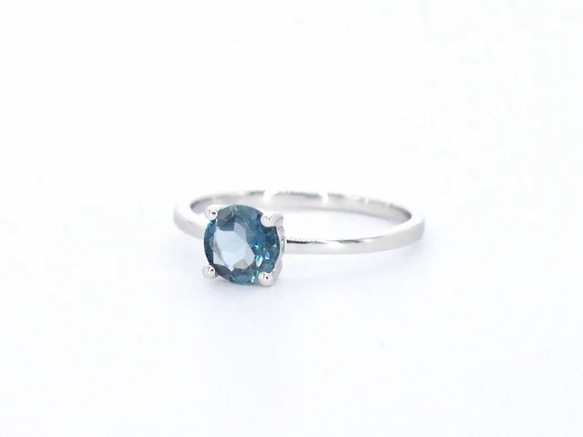 Witgouden ring met topaas - afbeelding 10 van  11