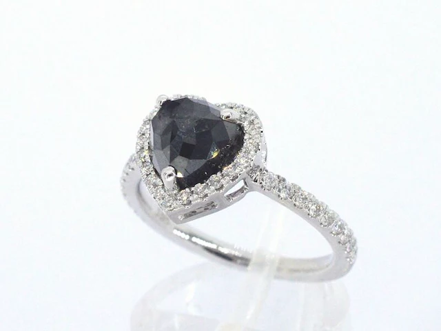 Witgouden ring met witte en zwarte diamant - afbeelding 5 van  11