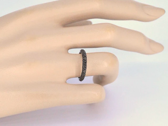 Witgouden ring met zwarte briljanten diamanten - afbeelding 5 van  11