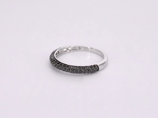 Witgouden ring met zwarte briljanten diamanten - afbeelding 10 van  11
