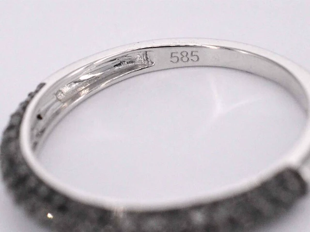 Witgouden ring met zwarte briljanten diamanten - afbeelding 11 van  11