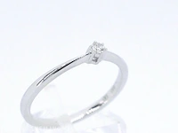 Witgouden ring solitaire met een briljant geslepen diamant - afbeelding 5 van  10