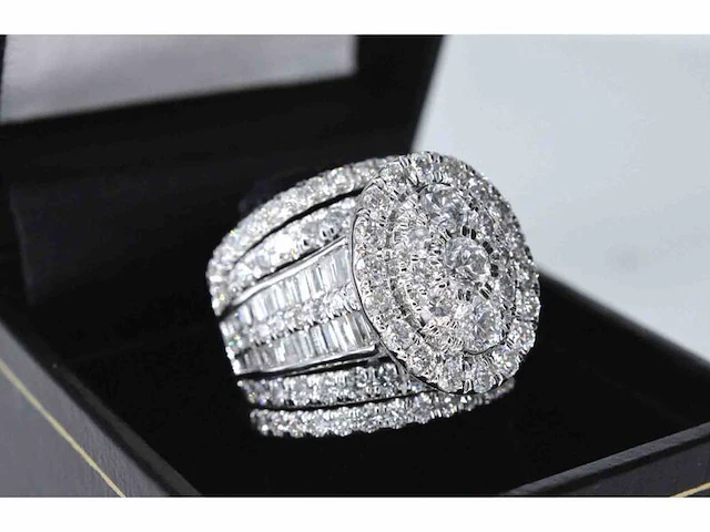 Witgouden ring vol gezet met diamanten 5.50 carat - afbeelding 5 van  6