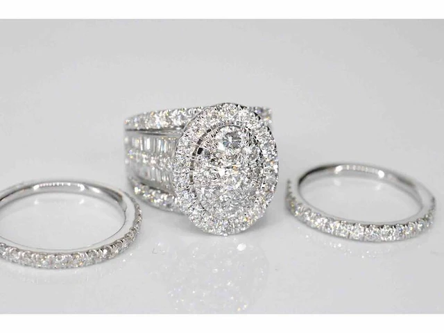 Witgouden ring vol gezet met diamanten 5.50 carat - afbeelding 6 van  6